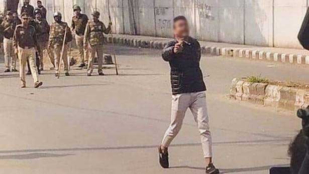 ’جامعہ شوٹر‘ نےاب مسلمانوں پر حملہ کے لیے بھڑکایا