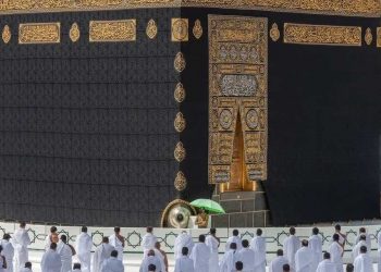 طواف القدوم کے موقع پر بیت اللہ الحرام لیبک اللھم لیبک کی صداؤں سے گونج اٹھا