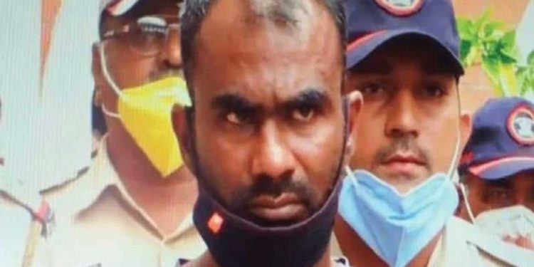 ماں کو قتل کیا ، جسم چیر کرسارے اعضا باہر نکال کر پکانے کے لیےنمک مرچ لگایا،سزائے موت ملی