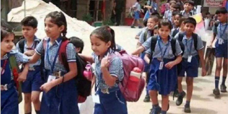 پرائیویٹ اسکول بھی آئیں گے آر ٹی آئی کے دائرہ میں