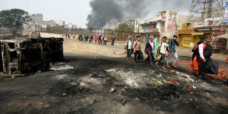 دہلی فسادات کی تحقیقات سے کورٹ ناراض،پولیس کمشنرکو مداخلت کی ہدایت