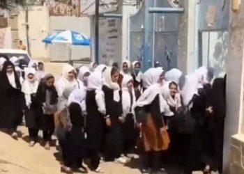 طالبان کے کنٹرول کے بعد بچیوں کی اسکول آمد