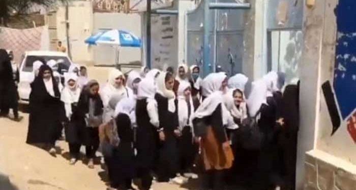 طالبان کے کنٹرول کے بعد بچیوں کی اسکول آمد