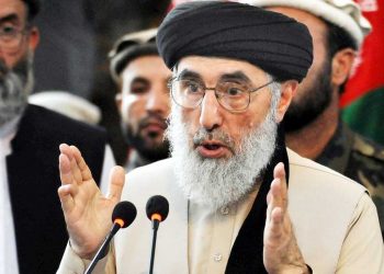 افغان عوام کو اپنی تقدیر کا فیصلہ خود کرنے دیا جائے: گلبدین حکمت یار