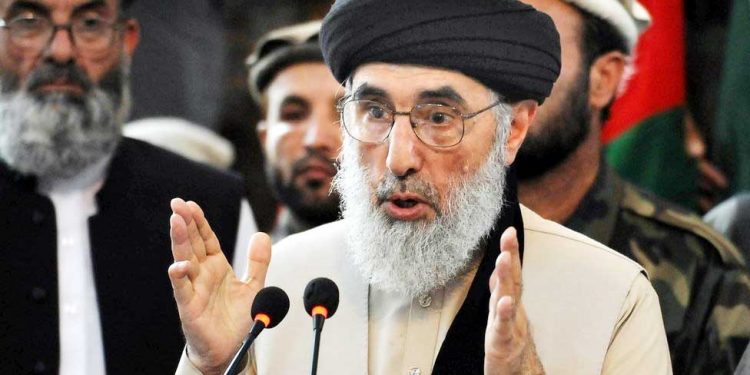 افغان عوام کو اپنی تقدیر کا فیصلہ خود کرنے دیا جائے: گلبدین حکمت یار