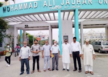 جماعت اسلامی کے وفد کا جوہر یونیورسٹی کا دورہ،کہا، یہ قومی اثاثہ،سرکار حریف کی نگاہ سے نہ دیکھے،ڈی ایم سے بھی ملاقات