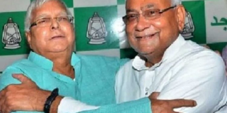 لالو -نتیش میں بڑھنے لگیں نزدیکیاں؟