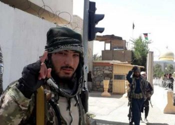 افغان حکومت اور فوج کی کمزوریاں جو طالبان کی پے در پے فتوحات کی وجہ بن رہی ہیں