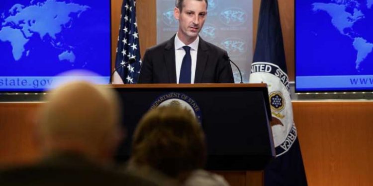 افغانستان میں ’سیاسی تصفیے‘ کیلئے امریکہ کا پاکستان، چین پر زور