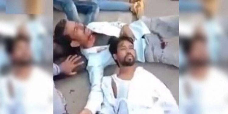 دہلی فساد:قومی ترانہ گانے پر مجبور کرنے والے 3 پولیس اہلکار کی شناخت