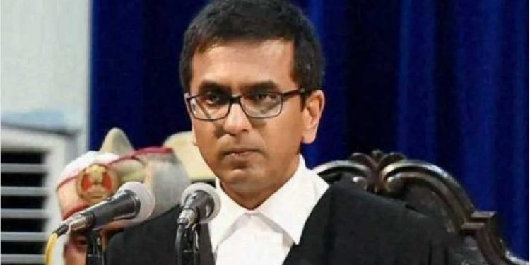 سپریم کورٹ کے جج نے کہا،دانشور حضرات سرکار کے جھوٹ کا پردہ فاش کریں