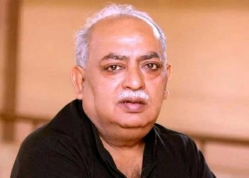 منور رانا بھی کودے:کہا،طالبان سے نہ ڈریں،ان سے زیادہ سنگدل ہمارے یہاں ہیں