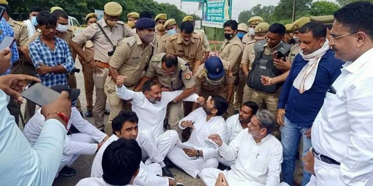 گرفتار گوجر لیڈروں نے پولیس لائن میں لگائی پنچایت، بی جے پی کے بائیکاٹ کا کیا اعلان