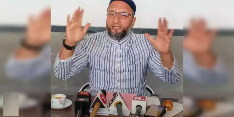 اویسی آگے آگے ،تنازع پیچھے ،یہ دیکھیے ایک نمونہ