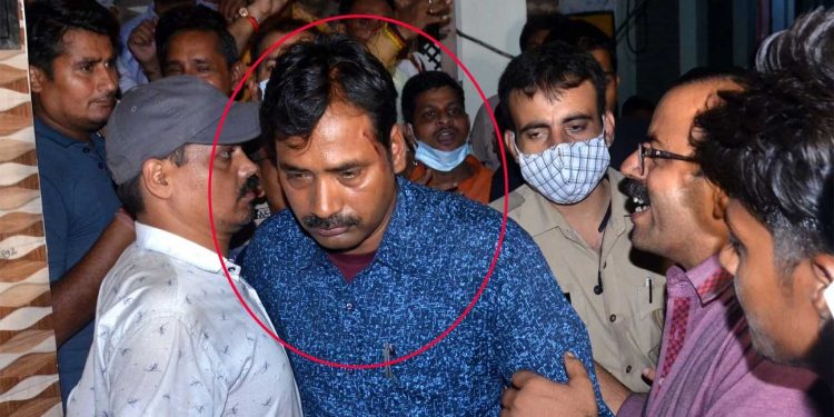 علی گڑھ  میں بی جے پی لیڈر کو گرفتار کرنے پہنچی بنگال پولیس کی پٹائی