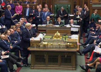 برطانوی پارلیمنٹ میں ڈریس کوڈ نافذ،یہی کام طالبان کریں تو؟