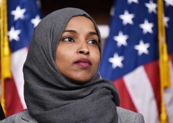 امریکی رکن کانگریس الہام عمر نے کہا صرف معذرت کافی نہیں