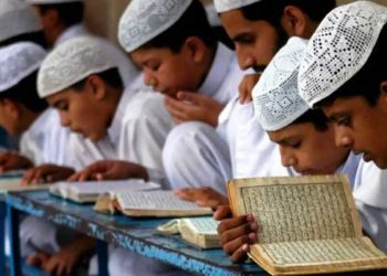 292 مدارس کی منظوری پر لٹکی تلوار، رجسٹرار مدرسہ بورڈ نے پانچ سال بعد بھیجا تجدید کاری کا نوٹس