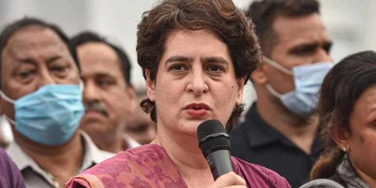 پرینکا گاندھی بن سکتی ہیں سی ایم کا چہرہ!