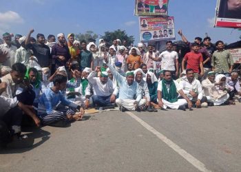 امروہہ میں بھارت بند کامیاب،اہم شاہراہوں پر مظاہرین کا قبضہ