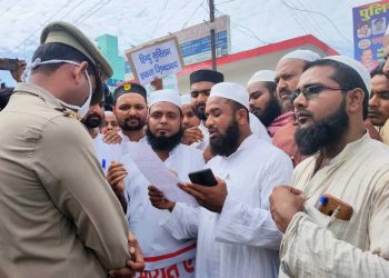 مولانا کلیم صدیقی کی حمایت میں احتجاج ومظاہرہ ، رہائی کامطالبہ
