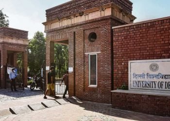 دہلی یونیورسٹی کی کمان سنگھ کے وفادار کے ہاتھوں میں جانے کا امکان