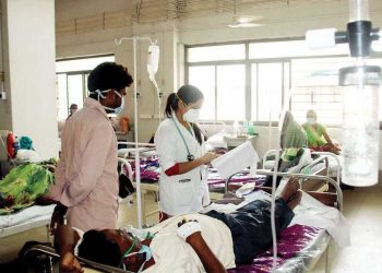 یوپی میں پر اسرار بخار کی دہشت، لکھنؤ میں 400کیس، فیروز آباد میں 50اموت