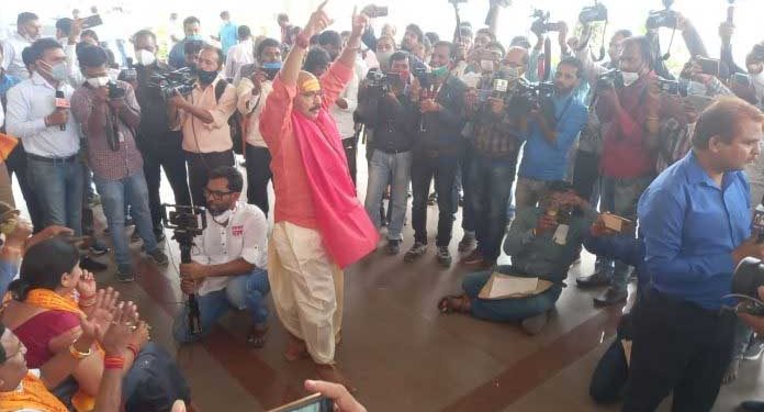 جے شری رام اور ہر ہر مہادیو سے گونجی جھارکھنڈ اسمبلی ، سی ایم نے کہا ’راکشس‘