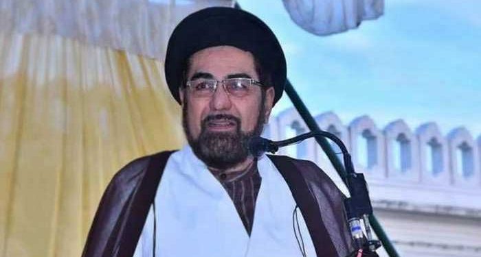 اویسی کے بعد کلب جواد آئی اے ایس افتخار الدین کی حمایت میں اترے