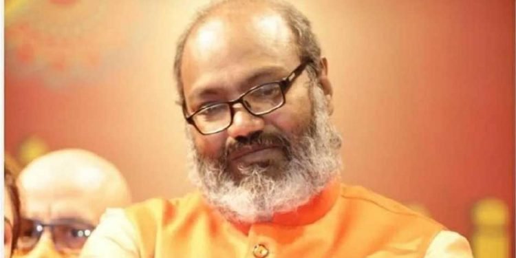 متنازع بیان پر یتی نرسنگھانند کے خلاف 3 مقدمات درج ،خط لکھ کر معافی مانگی