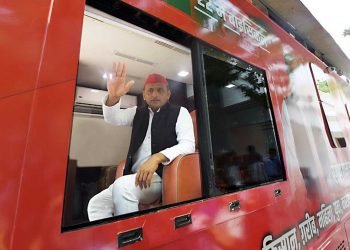 یوپی الیکشن 2022: کانپور سے اکھلیش کی للکار، کہا :’ کسانوں کو نہیں قانون کو روندا گیا‘