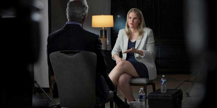 فیس بک معاشرتی اقدار میں ٹوٹ پھوٹ کا ذمہ دار ہے، سابقہ ملازمہ کا انکشاف