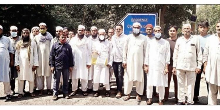 نماز جمعہ کا تنازع،ہندو شدت پسندو ں کی دھمکیوں سے گروگرام بارود کے ڈھیر پر