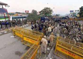 کسان خالی کررہے ہیں غازی پور بارڈر!!