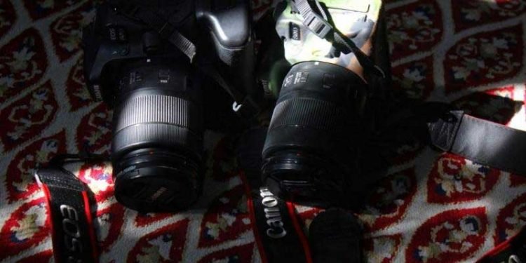 دہشت گردی کی سازش کا الزام، کشمیر کے فوٹو جرنلسٹ کی گرفتاری