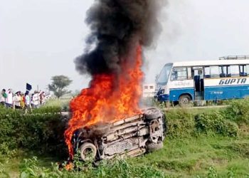 لکھیم پور کھیری میں مرکزی وزیر کے بیٹے نے ہی کسانوں پر گاڑی چڑھائی ،پستول سے فائرنگ بھی کی