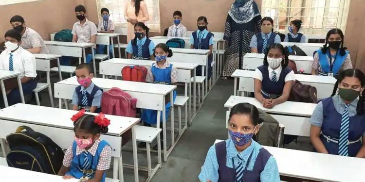 دہلی : نرسری سے آٹھویں تک ہفتہ میں دودن اسکول کھولنے کی تجویز