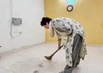 پی اے سی گیسٹ ہاؤس میں پرینکا گاندھی کو کیسے ملی جھاڑو؟ جانچ شروع