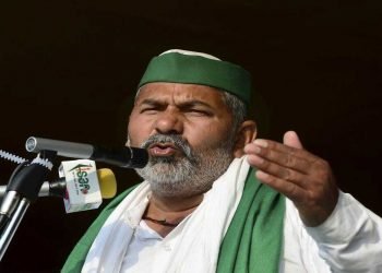 راکیش ٹکیت کی دھمکی،کسانوں کو جبراً ہٹایا تو سرکاری دفاتر کو غلہ منڈی بنادیں گے