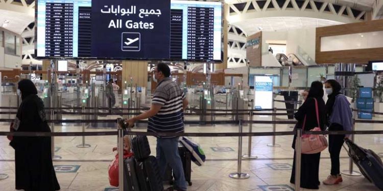 سعودی عرب کی بین الاقوامی پروازوں پر عائد پابندی ختم