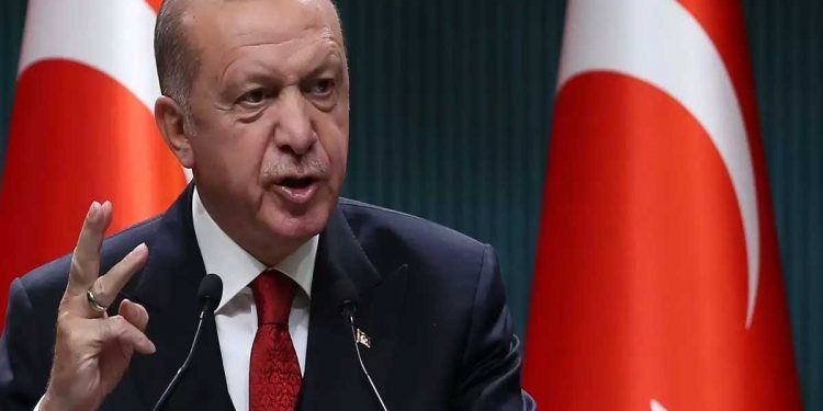 ترک صدر کا دس مغربی ممالک کے سفیروں کو ناپسندیدہ شخصیات قرار دے دینے کا حکم