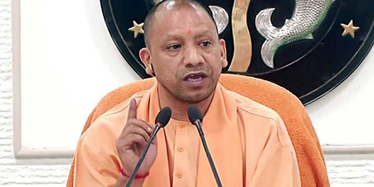 یوگی جی کی سنئے،جو طالبان کے حامی وہی لکھیم پر پر سیاست کر رہے ہیں