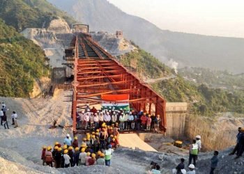 مرکزی حکومت جموں و کشمیر کو 18527 کروڑ دے گی، اب تک صرف 1809 کروڑ دیے، 12 محکموں کو ایک پیسہ بھی نہیں ملا