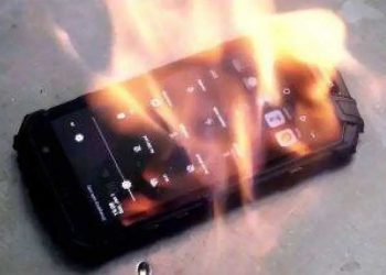 آن لائن کلاس لے رہا تھا بچہ،اچانک موبائل میں ہوا دھماکہ،بچہ کی موت