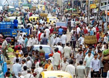گزشتہ 20 سالوں میں ہندوؤں کے مقابلے مسلمانوں کی آبادی گھٹی: رپورٹ