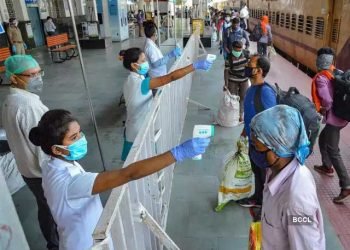 مرکز کا مشورہ:تہوار آن لائن منائیں،ابھی خطرہ باقی ہے