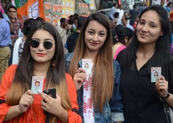 یوپی میں یکم نومبر سے گھر گھرووٹر لسٹ درست کرنے کی مہم، موقع سے اٹھائیں فائدہ