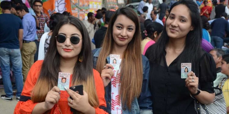 یوپی میں یکم نومبر سے گھر گھرووٹر لسٹ درست کرنے کی مہم، موقع سے اٹھائیں فائدہ