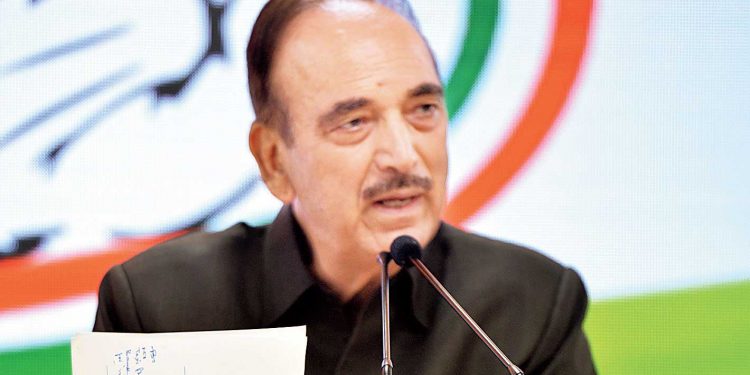 کب تک عام شہریوں کا خون بہایا جائے گا؟:غلام نبی آزاد کا سوال