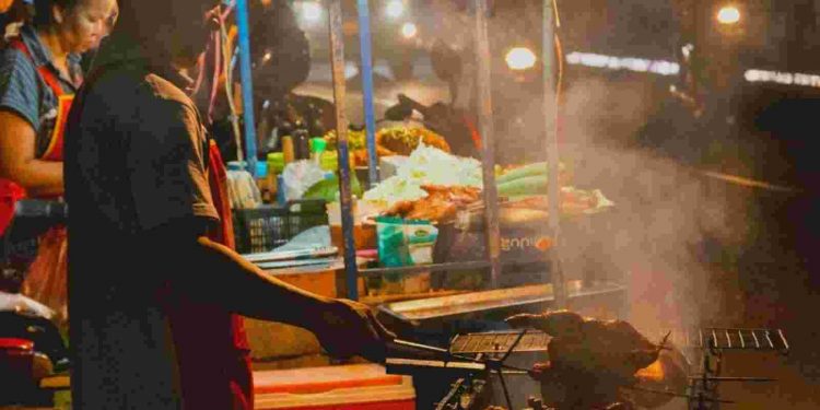 گجرات میں ’نان ویج‘ اسٹالز پر پابندی کی کورونالوجی اور اس کے پیچھے کی منطق